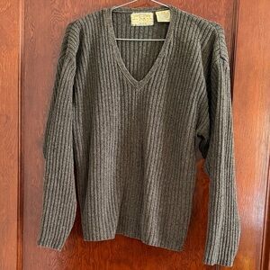 VINTAGE New River Co V Neck Sweater